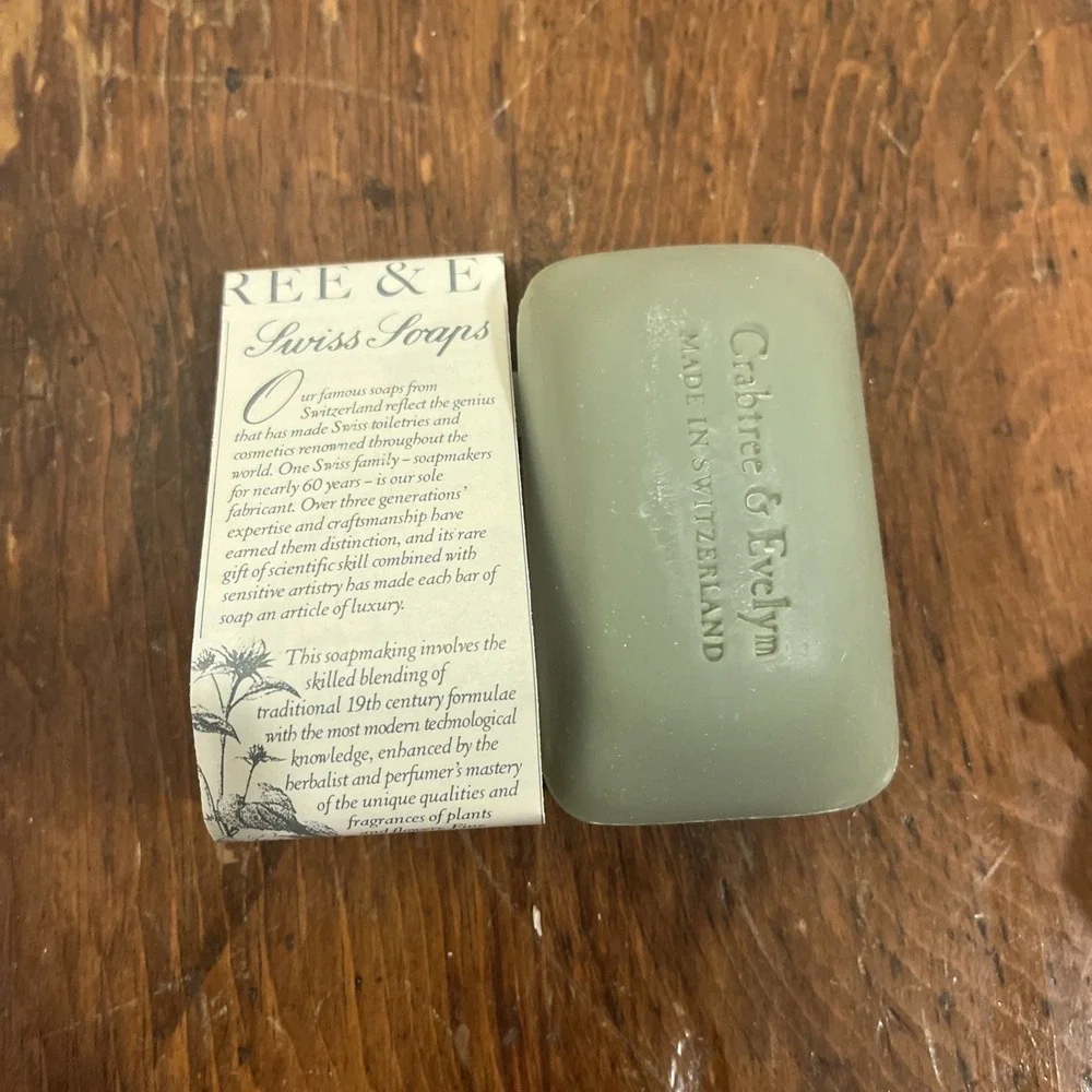 Vintage Crabtree & Evelyn Camomile Orchard Soap Bar 3 OZ 1980